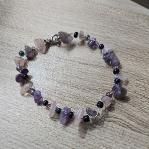 Handmade Wire Amethyst and Rose Quartz Chip & Beaded Bracelet💫